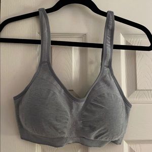 Danskin sports bra